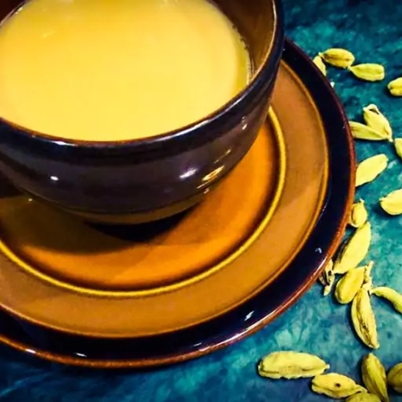 شیر چای هل